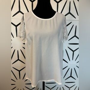 41 Hawthorn White Lace Sleeve Blouse
